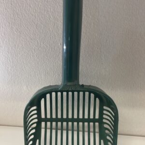 Order Unipet Cat Litter Scoop 30cm Multi for durable and efficient litter cleaning with delivery in Lyndhurst, Bramley, Glenhazel, Fairmont, Sandringham, Linksfield, Edenvale, Highlands North, Kew JHB, and surrounding Sandton areas.